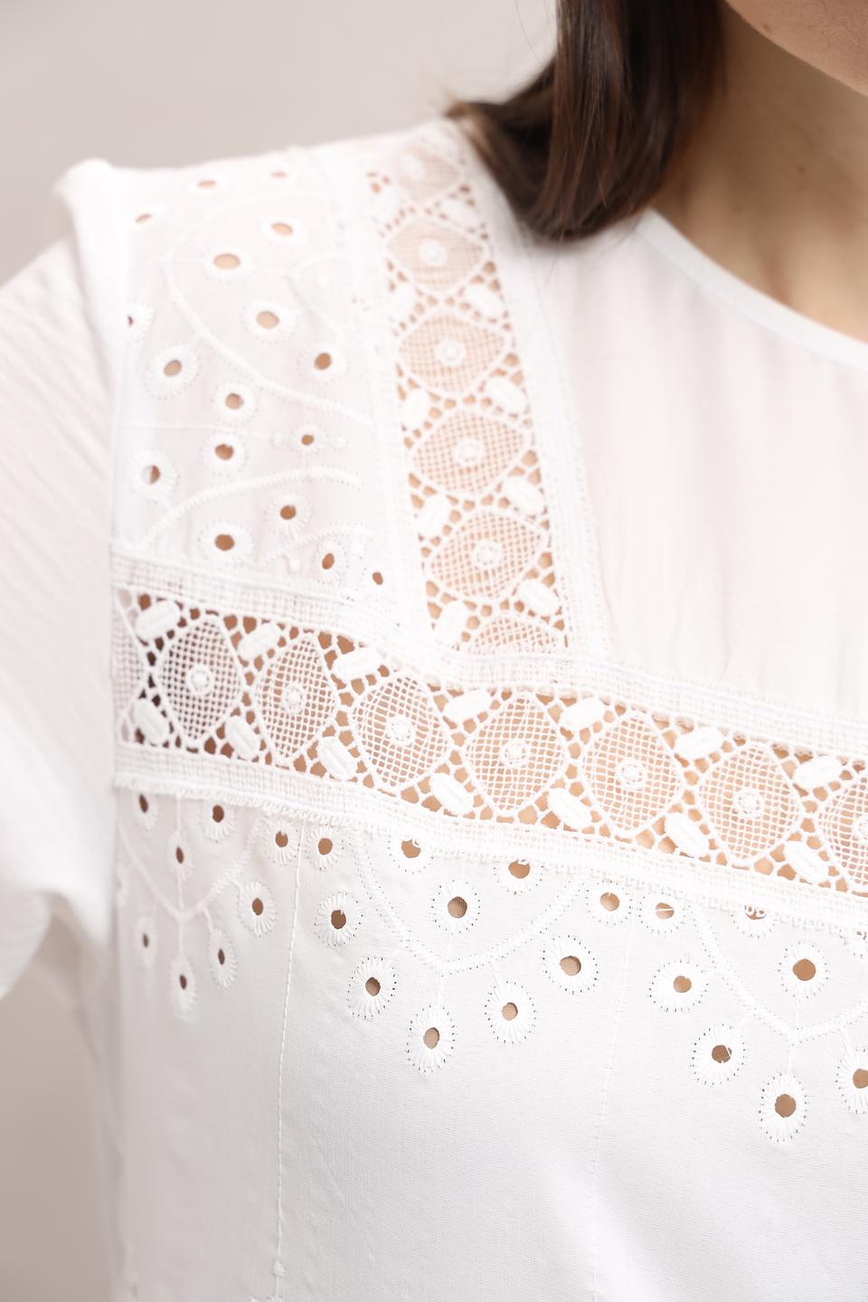 Платье Beatris с вышивкой белый