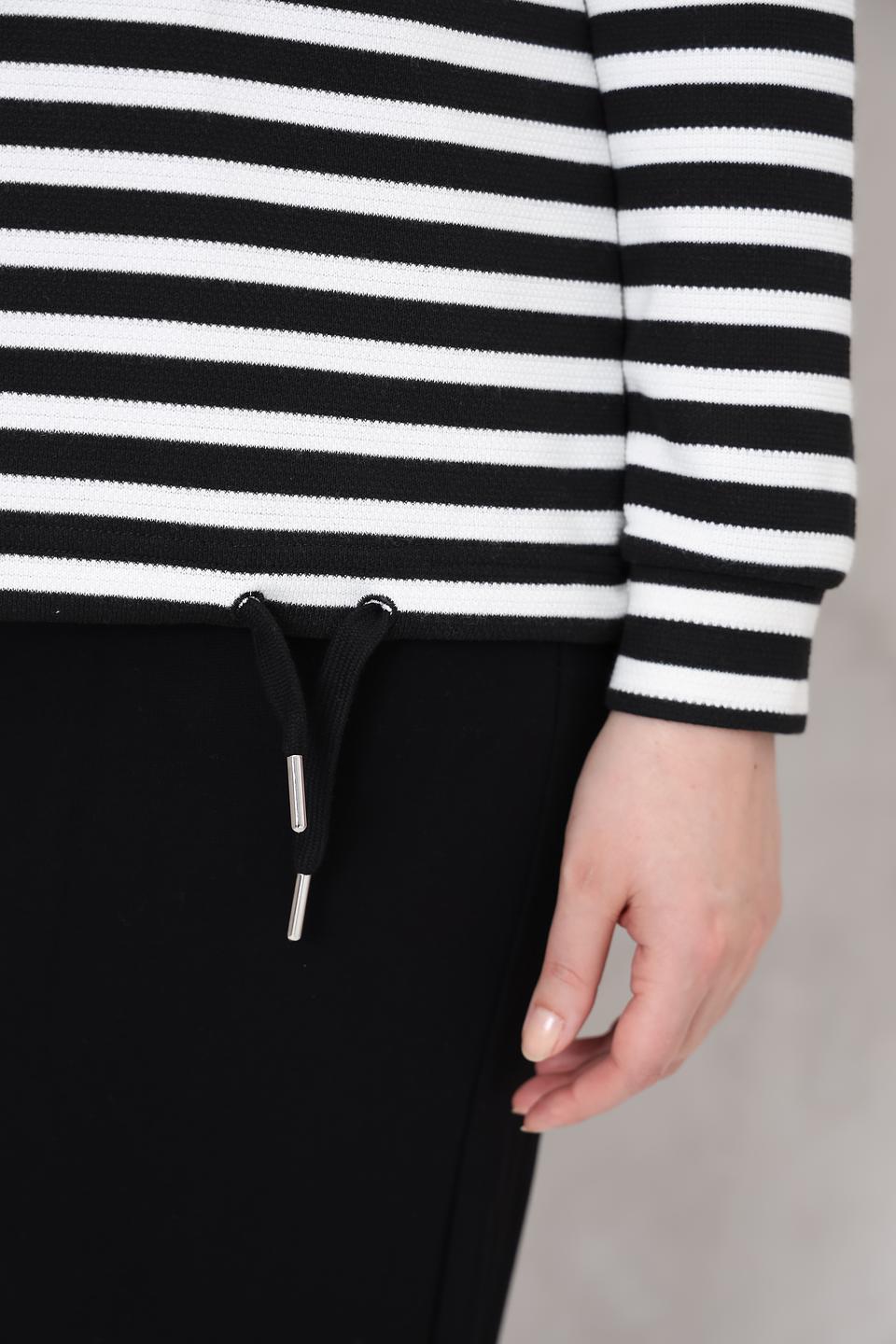 Пуловер Via Appia в полоску