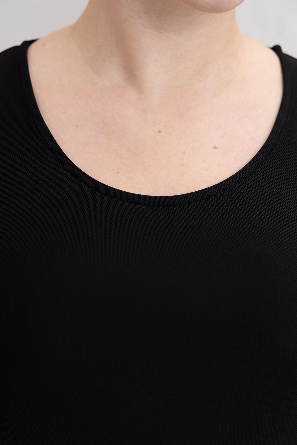 Блуза Doris Streich с вышивкой чёрная