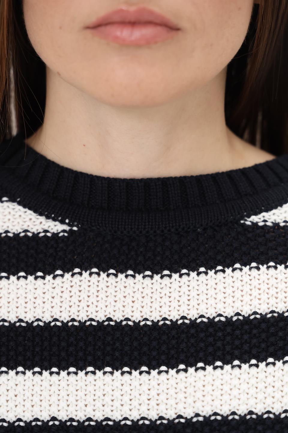 Пуловер More and More в полоску