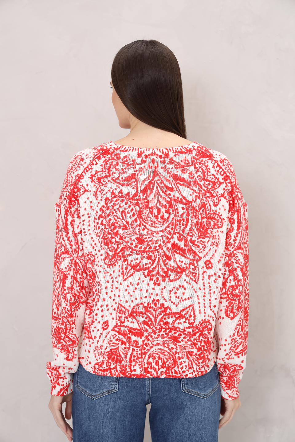 Пуловер Oui с красным узором