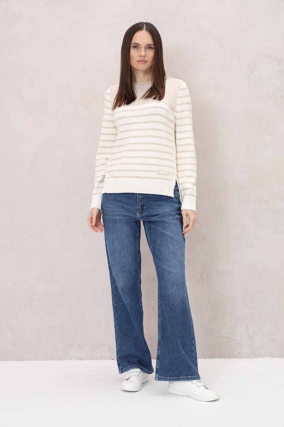 Пуловер Oui в полоску бежевый