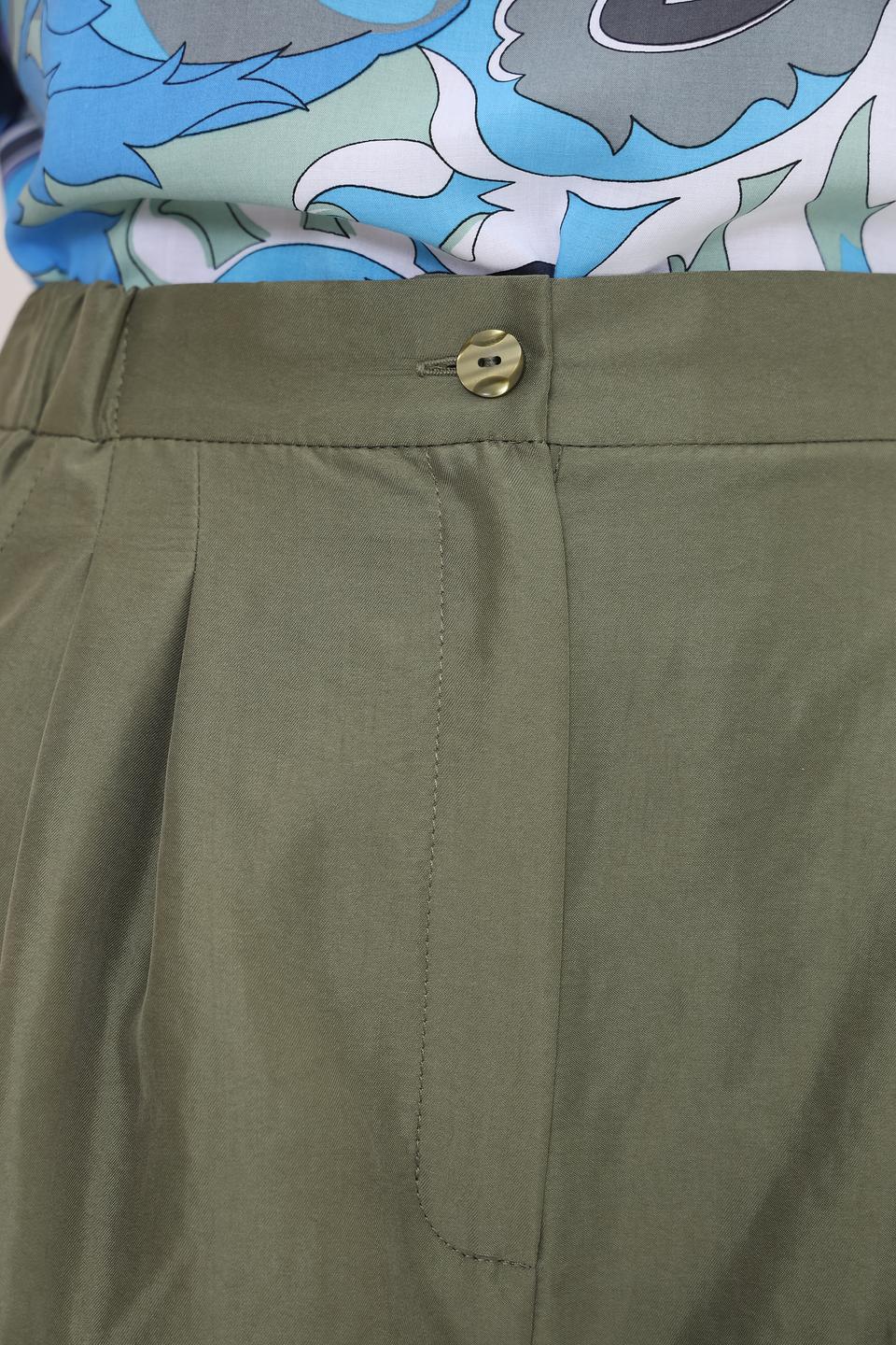 Шорты Beatris хаки с поясом