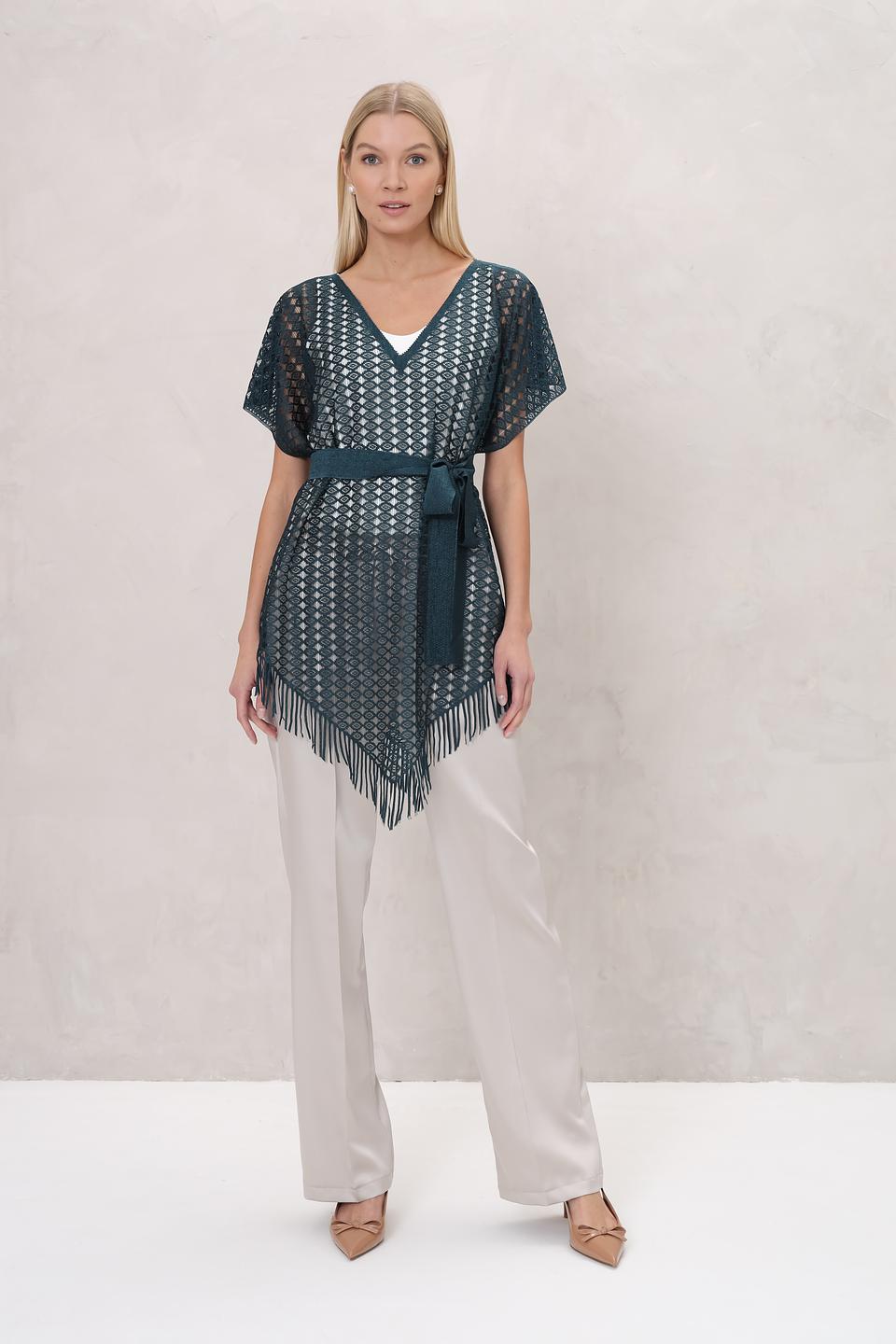 Блуза Beatris с вышивкой изумрудная