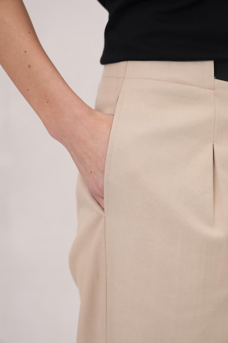 Брюки UNQ бежевые с поясом