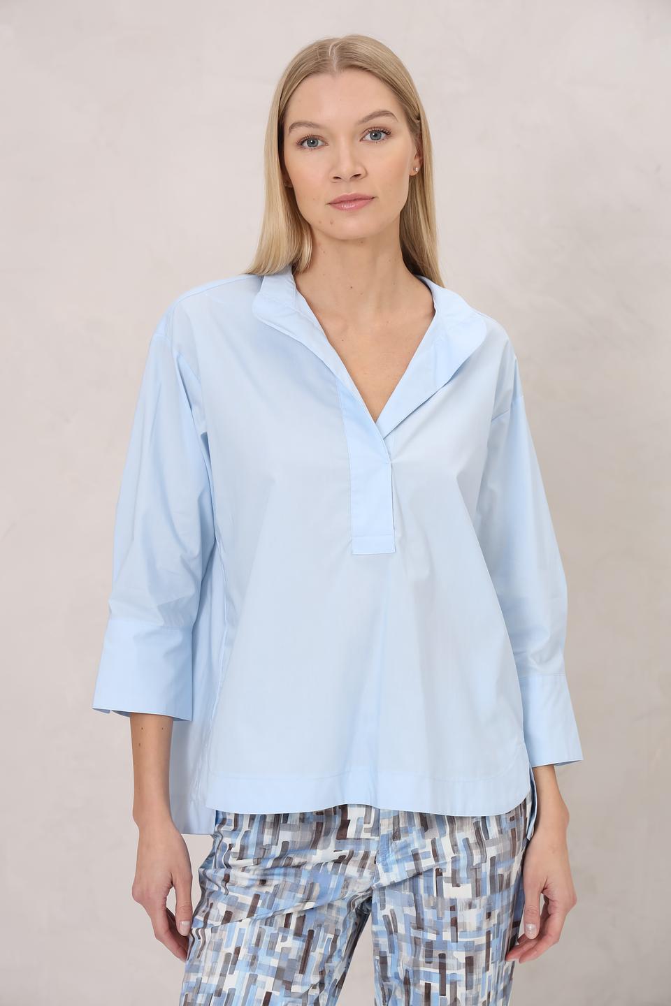 Блуза Gerry Weber голубая с V-образным вырезом