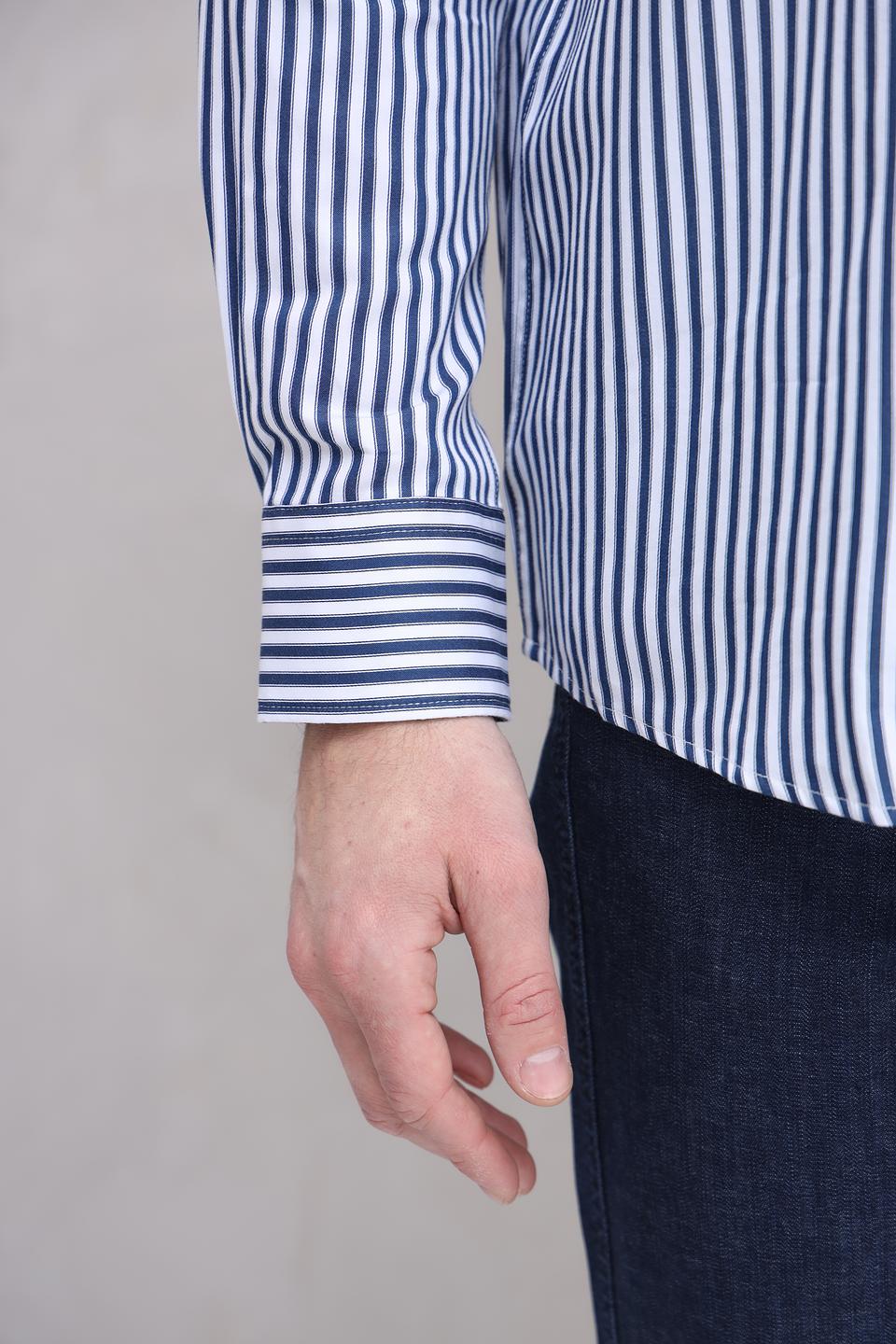 Рубашка Bugatti в полоску