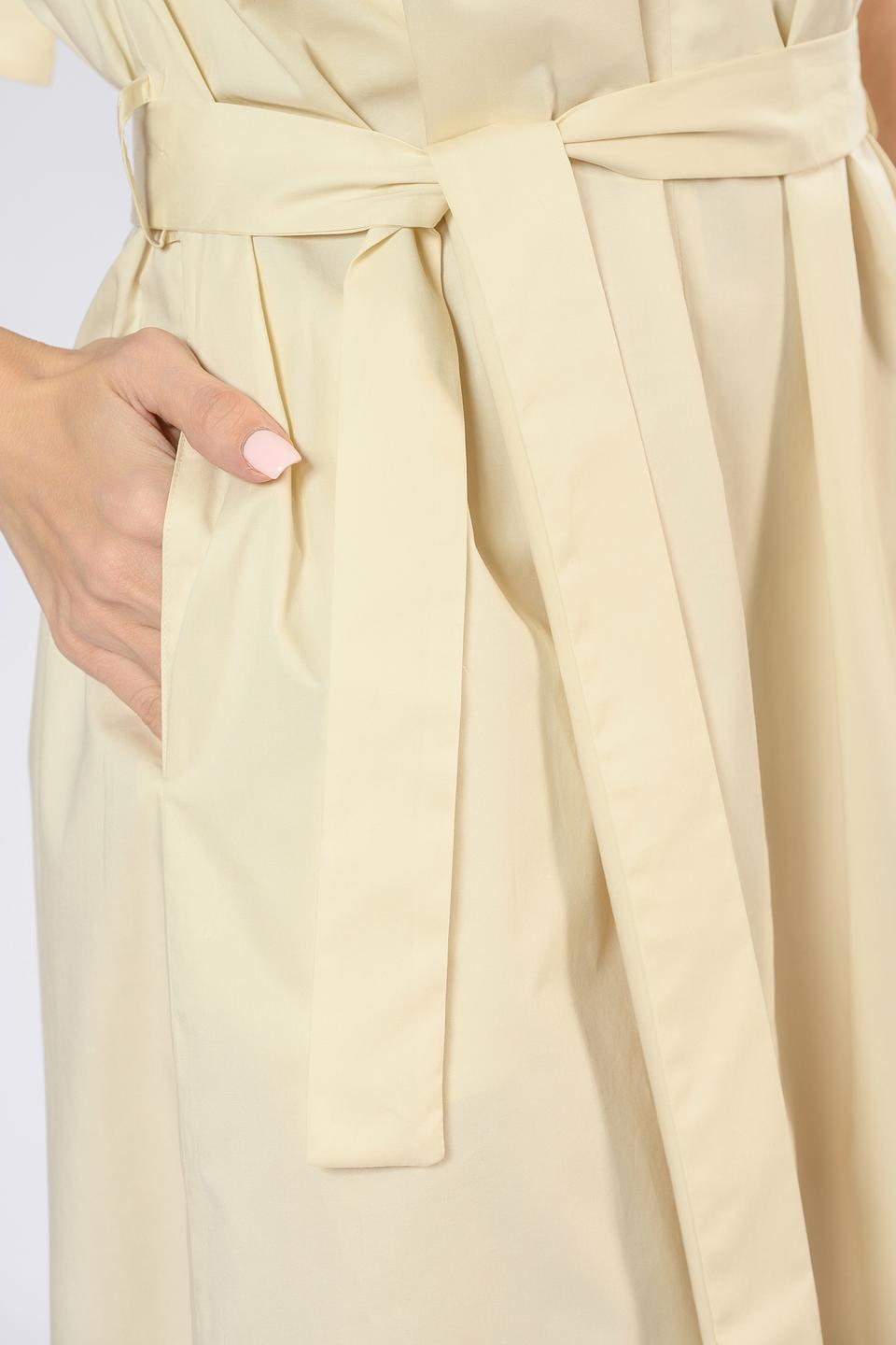 Платье Tricot Chic бежевое с запахом