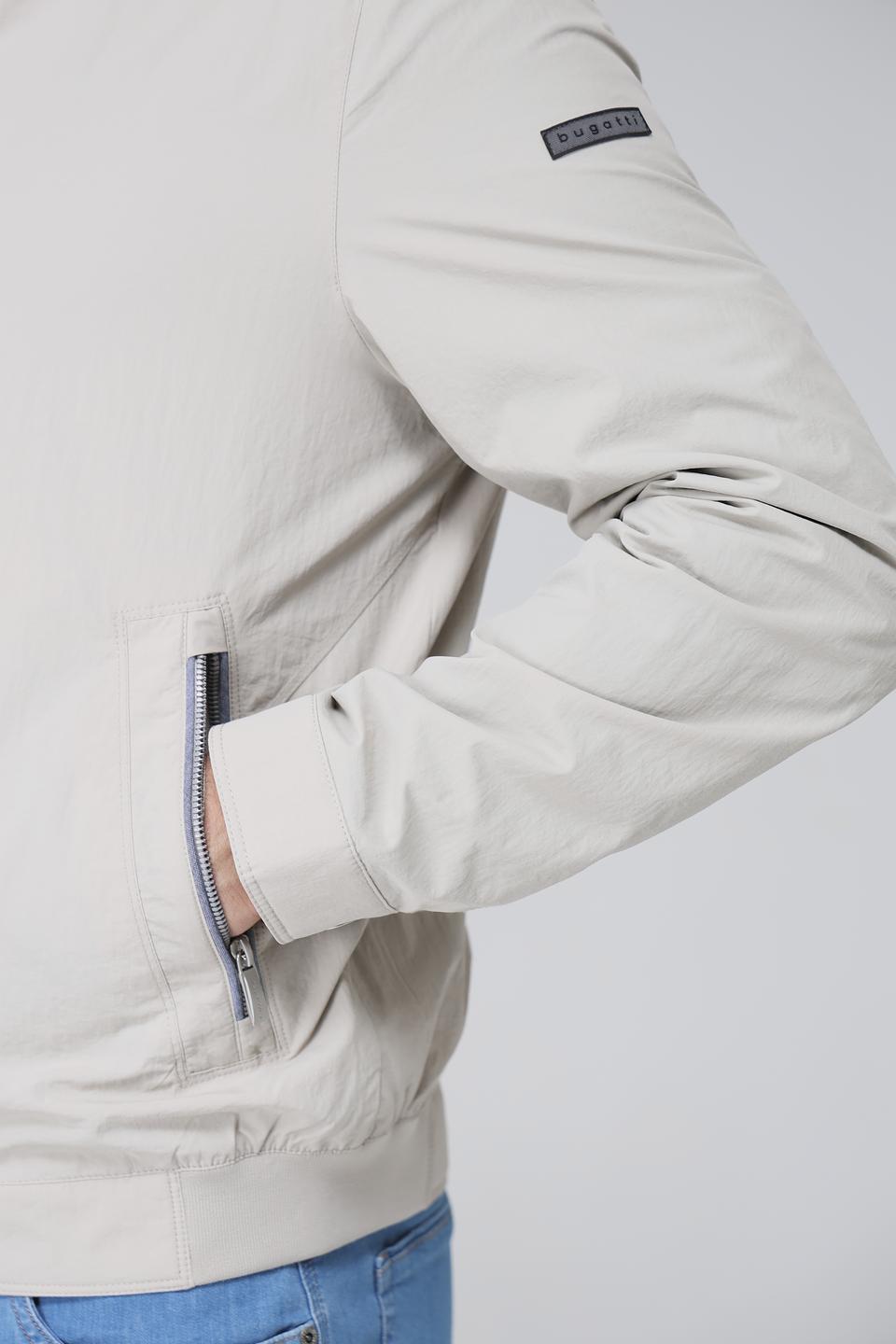 Ветровка Bugatti бежевая