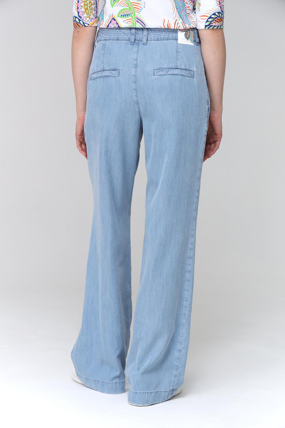 Брюки клёш Marc Cain светло-голубые