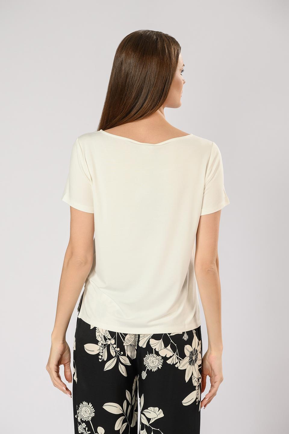 Футболка Penny Black Black с цветком