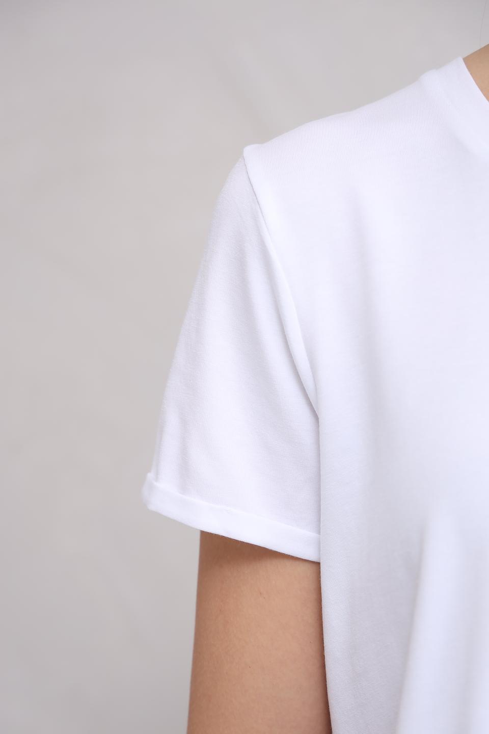 Футболка More and More с принтом белая