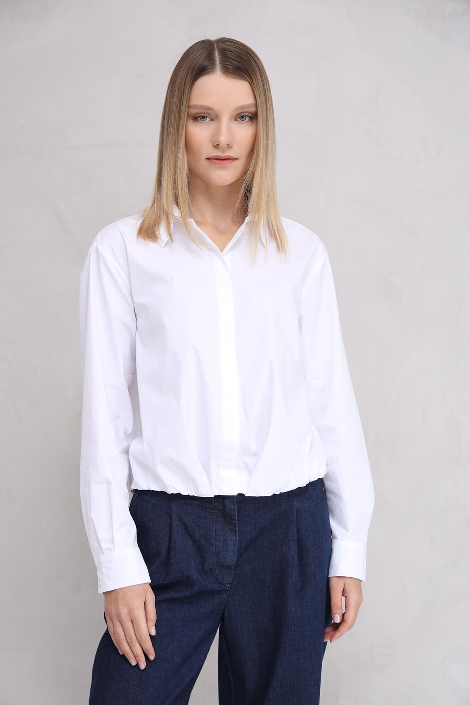Блуза More and More белая приталенная