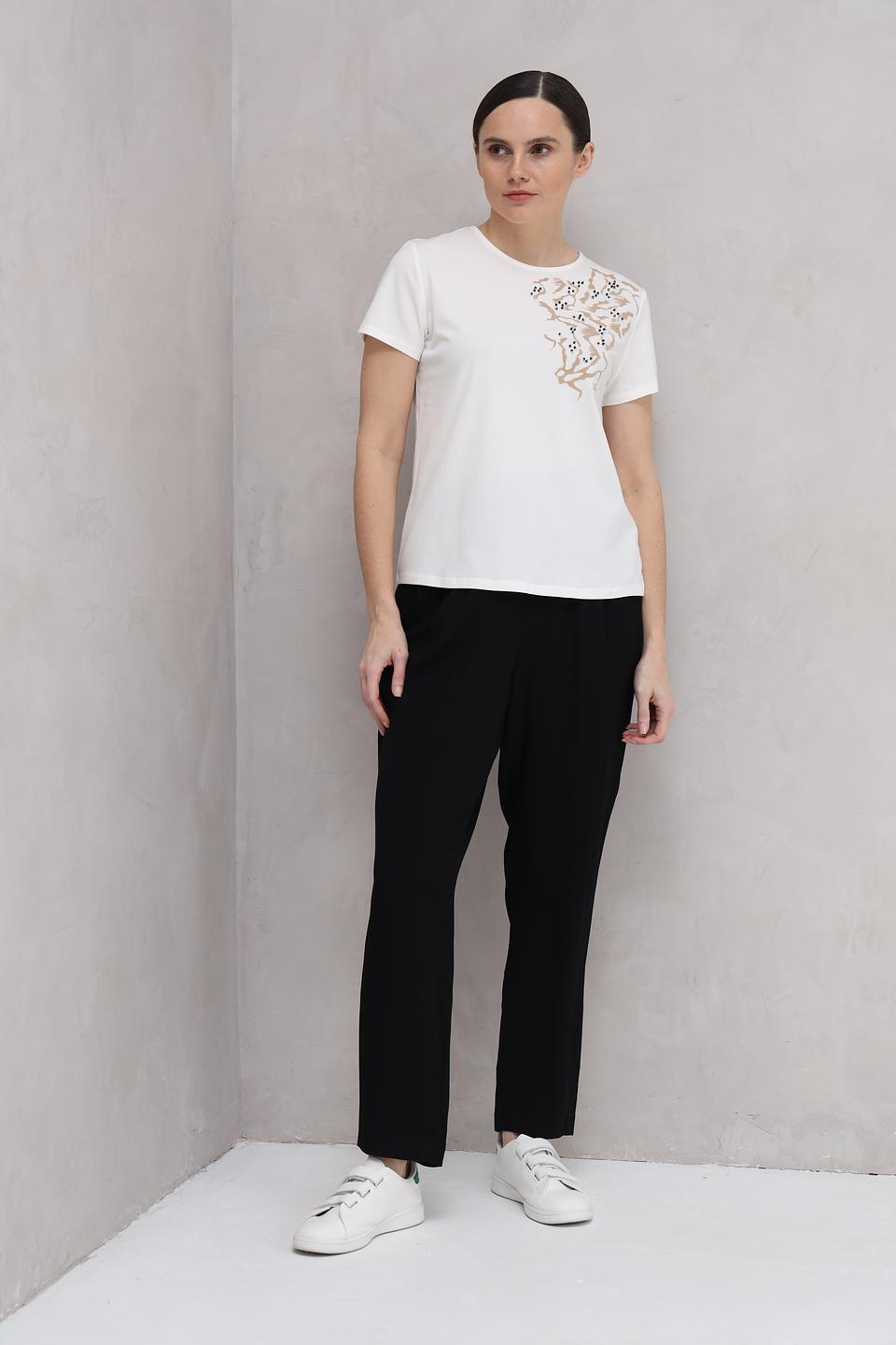 Футболка Taifun с вышивкой белая