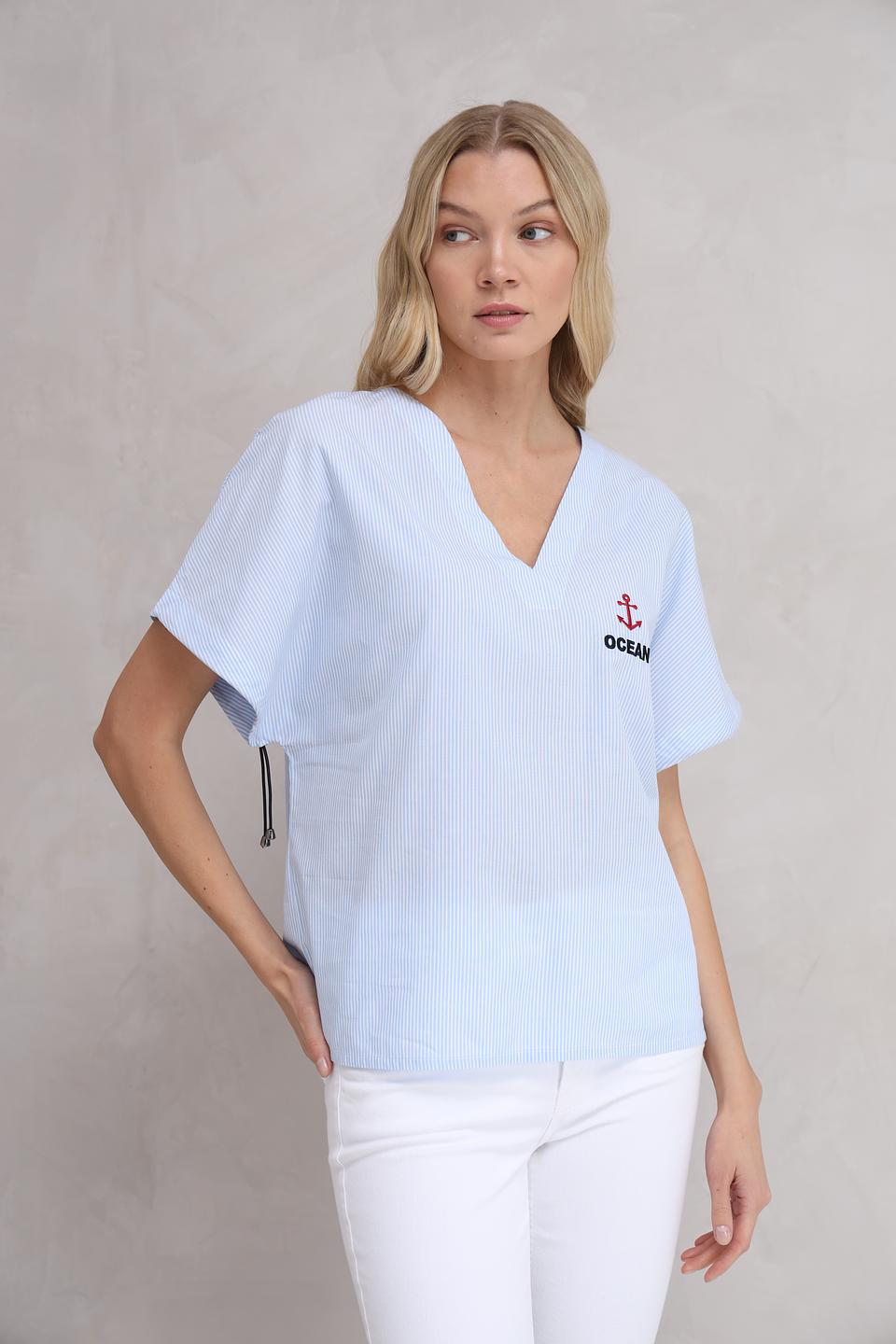 Блуза Margittes в полоску голубую