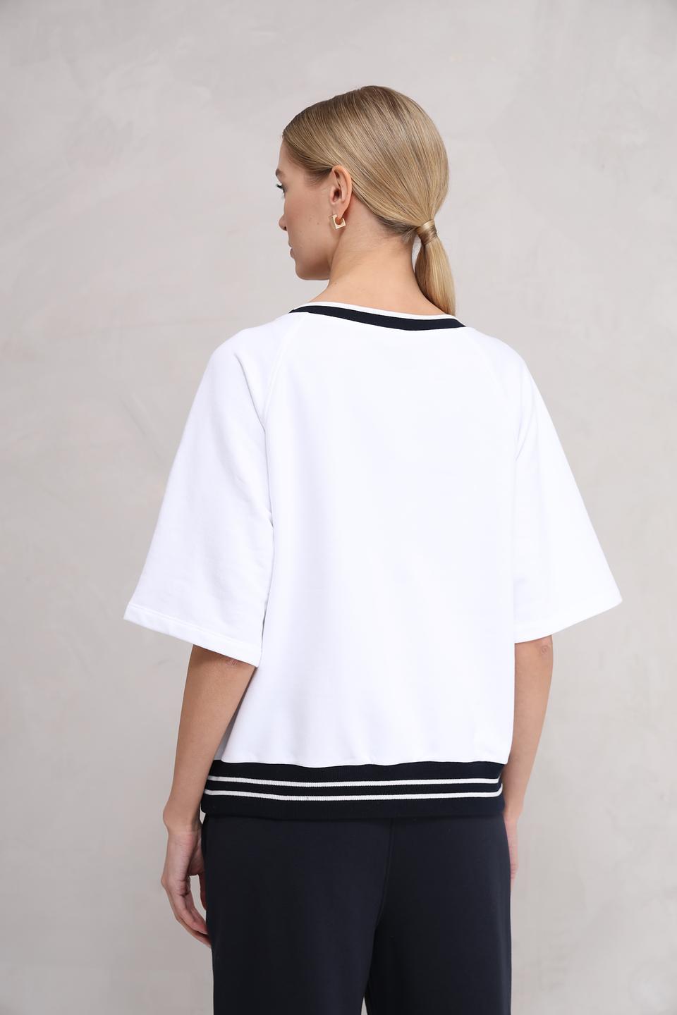 Пуловер Margittes с вышивкой Riva Club