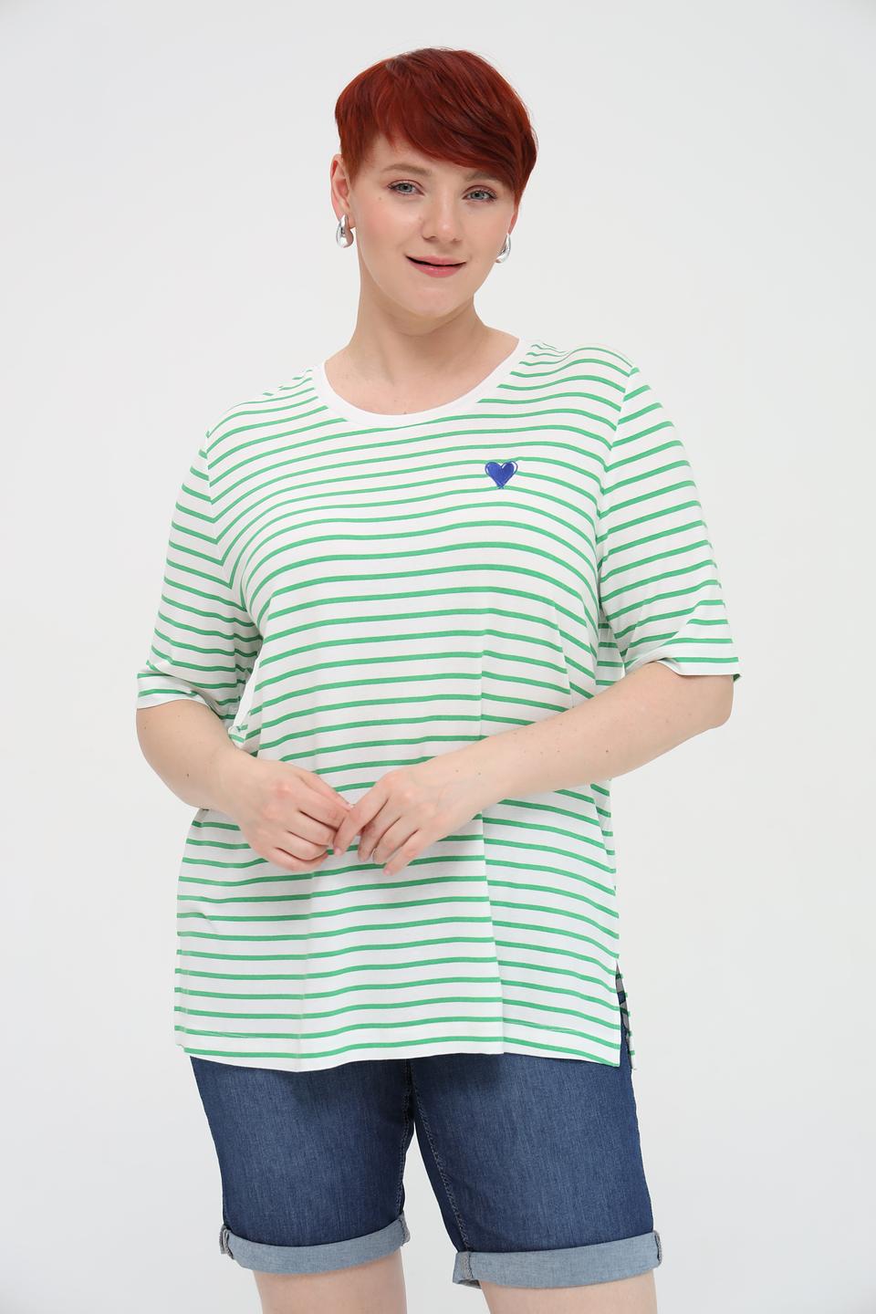 Футболка Frapp в полоску с сердцем
