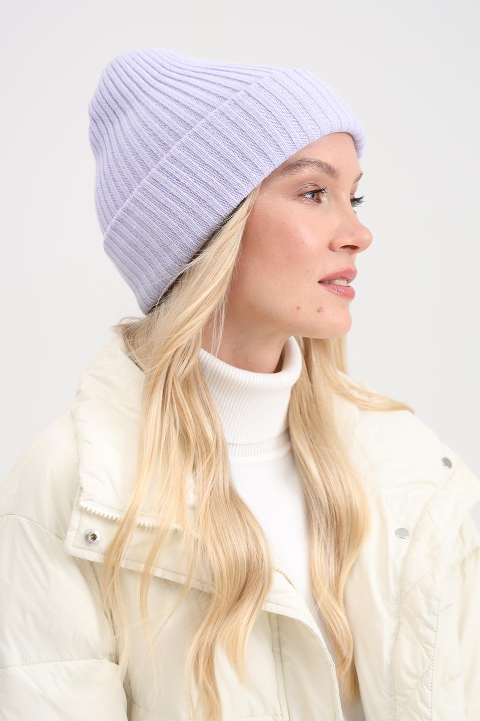 Шапка Adel вязаная лавандовая
