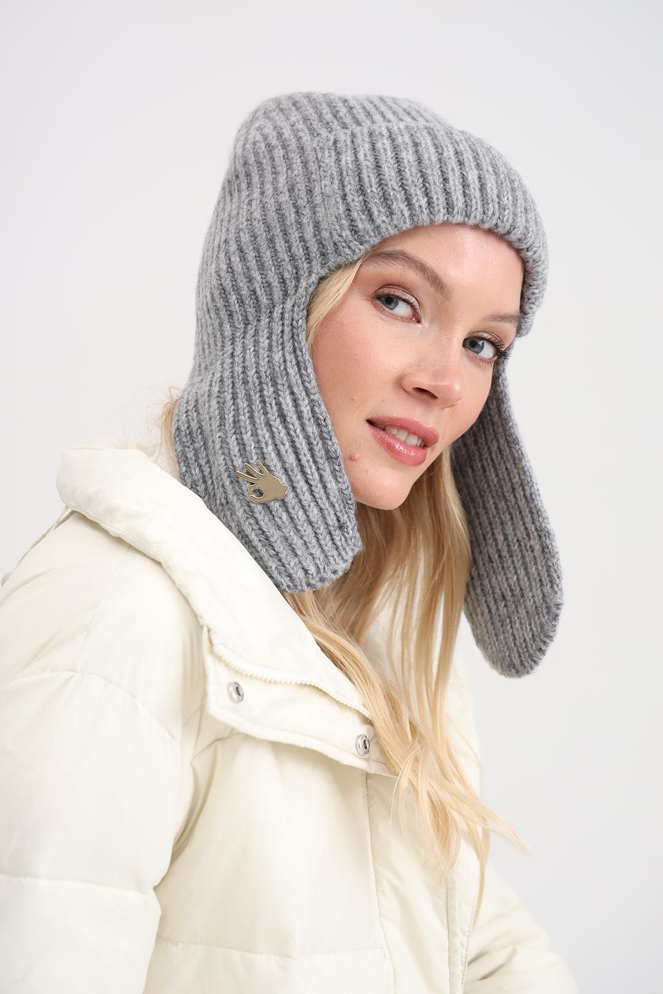 Шапка Adel с ушами серая