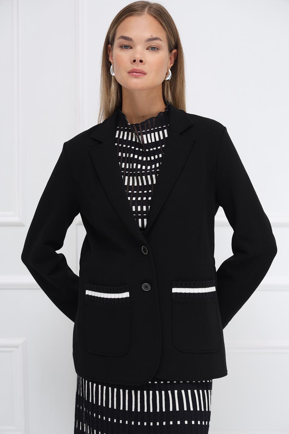 Жакет Marc Cain чёрный приталенный