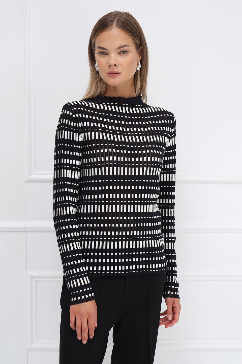 Пуловер Marc Cain в полоску