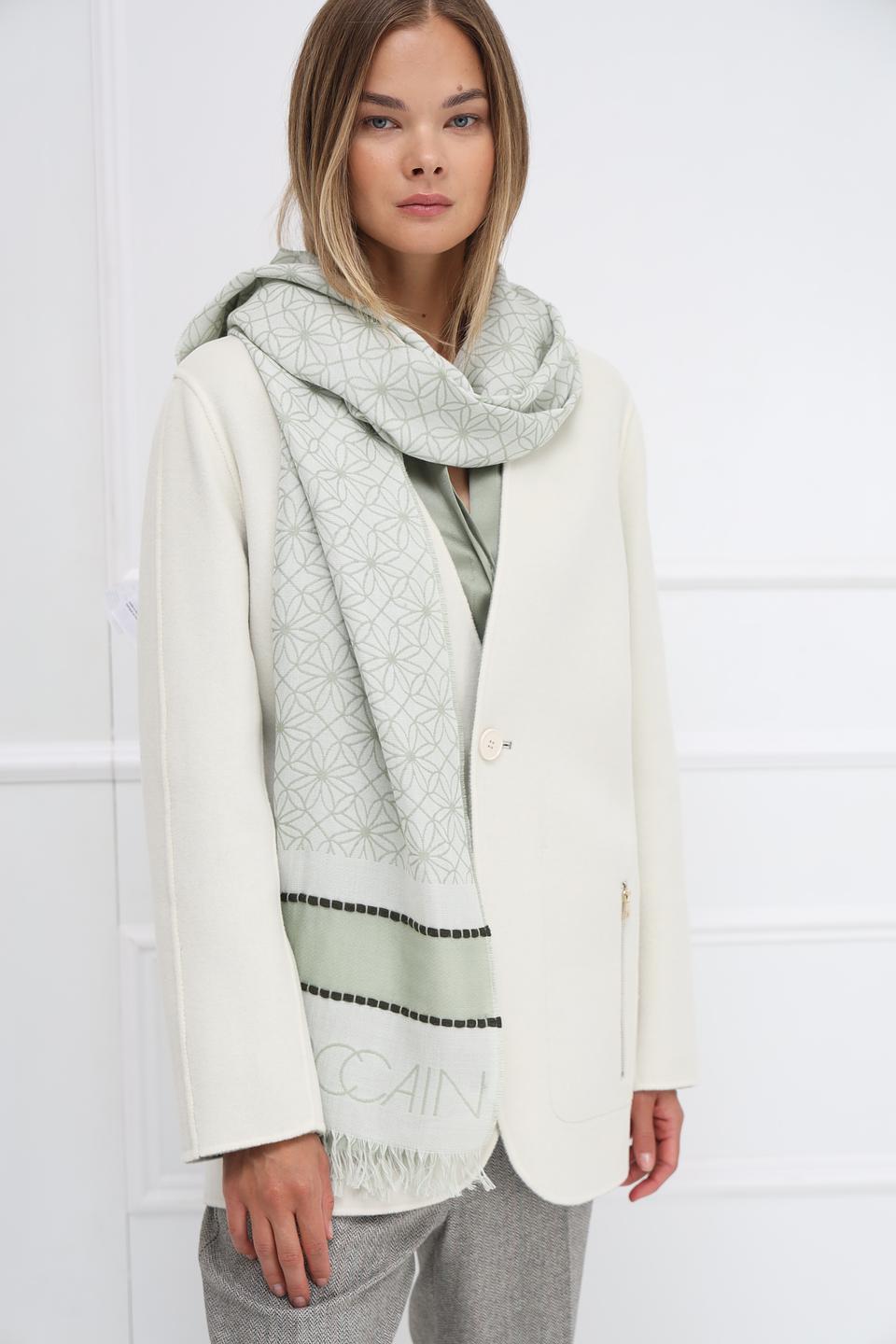 Шарф Marc Cain с геометрическим рисунком