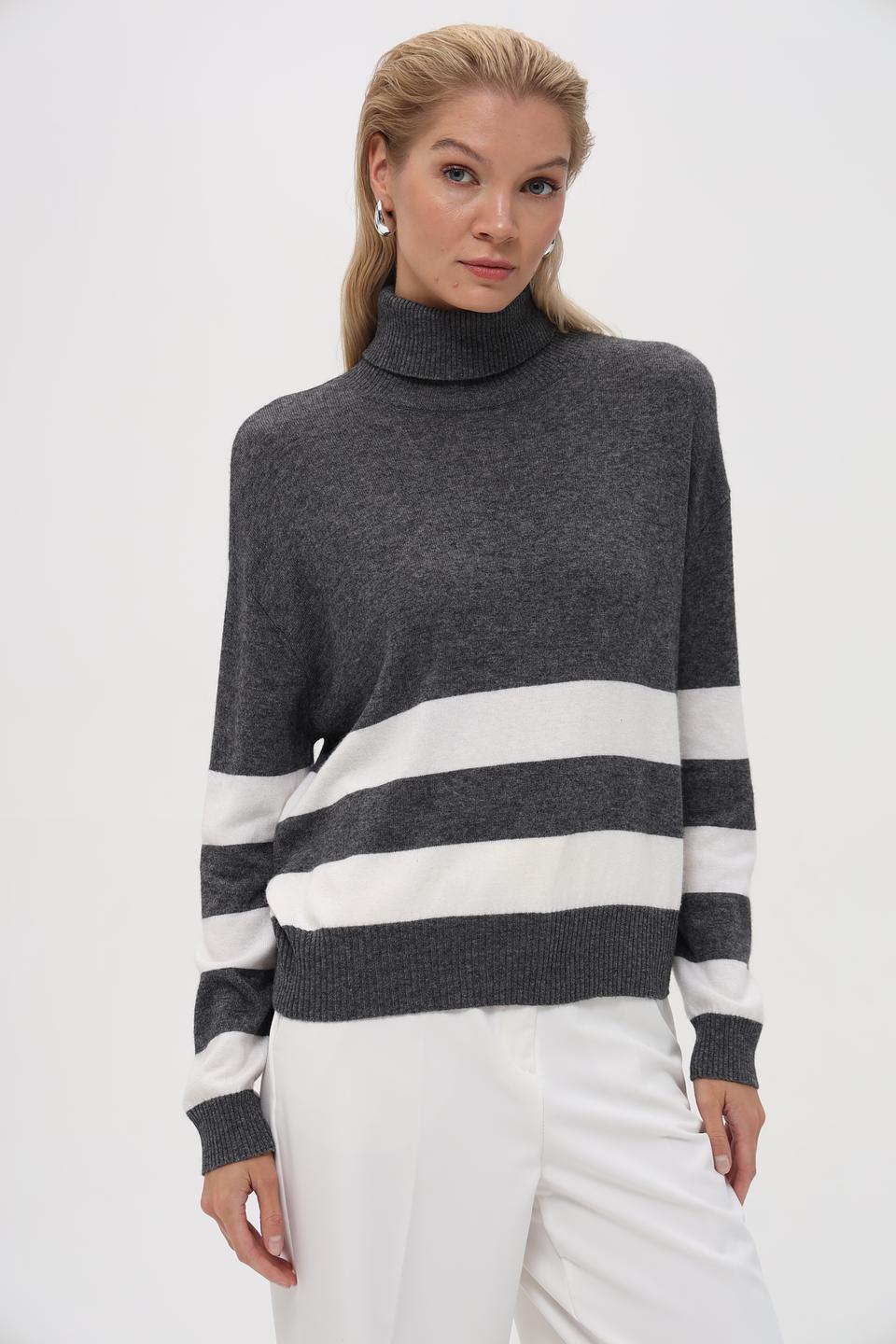 Водолазка Pezzo в полоску серая