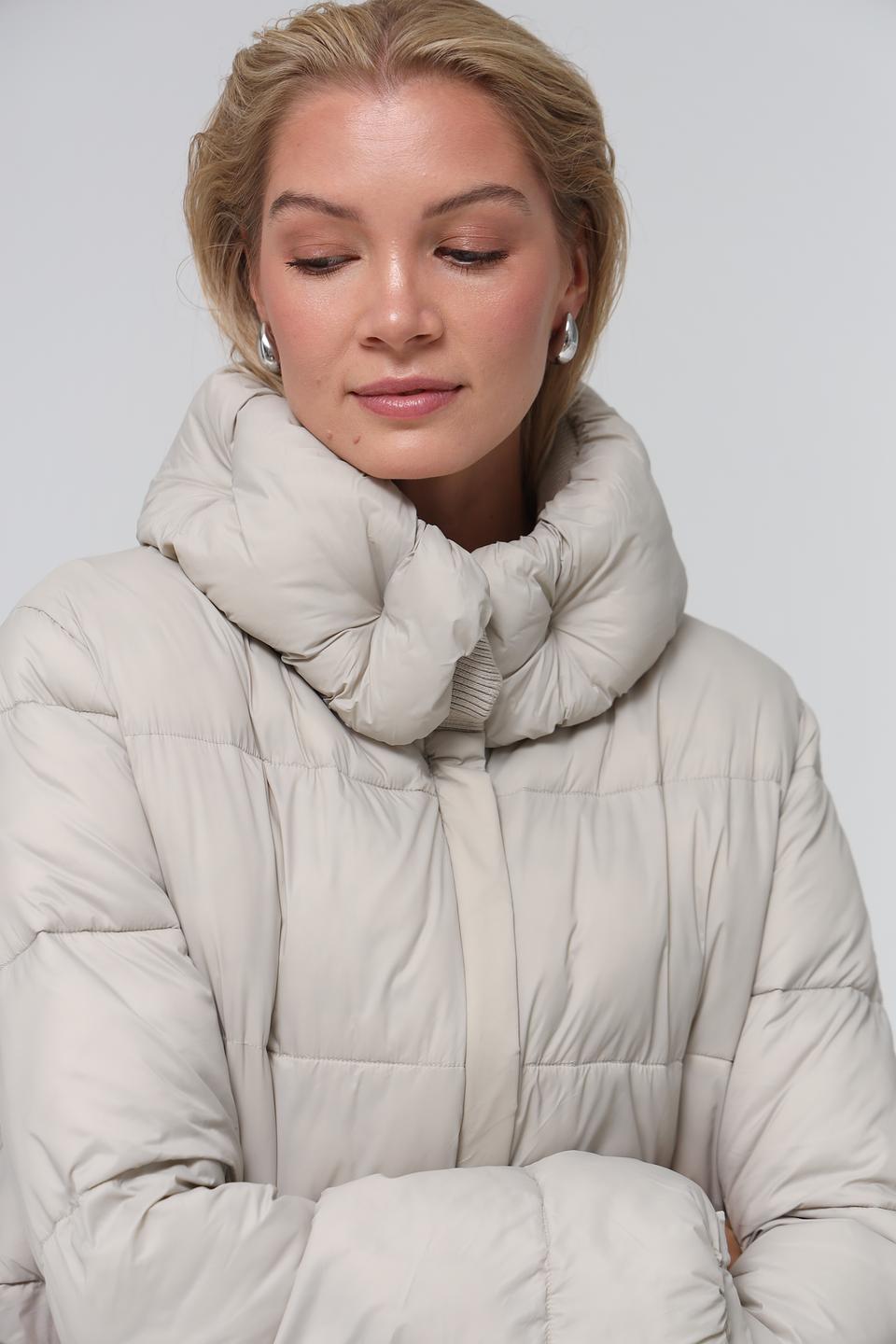 Куртка Pezzo стеганая бежевая