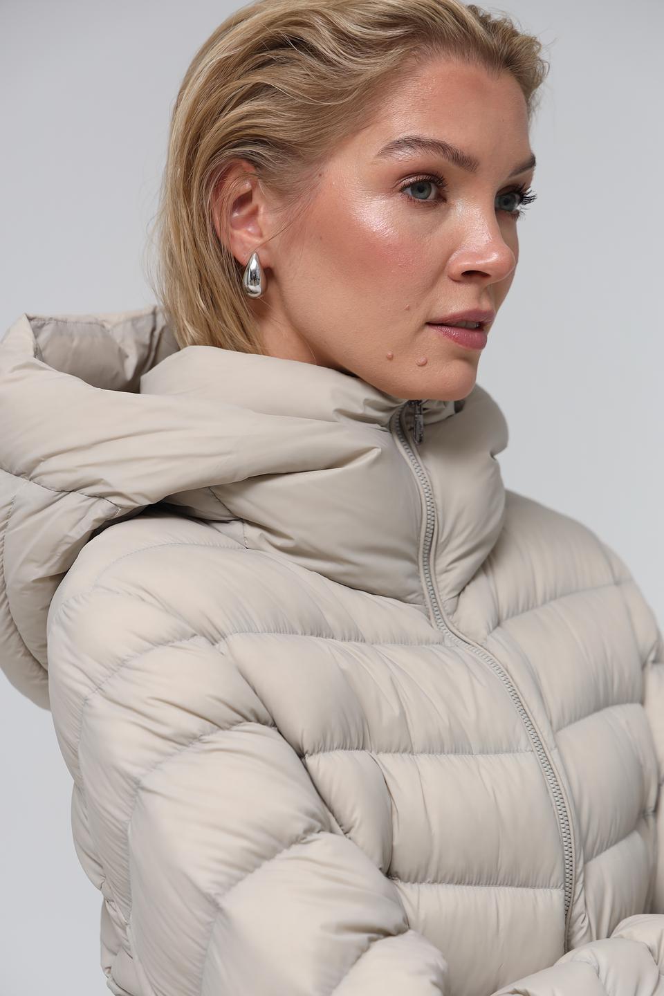 Куртка-пуховик Pezzo бежевая