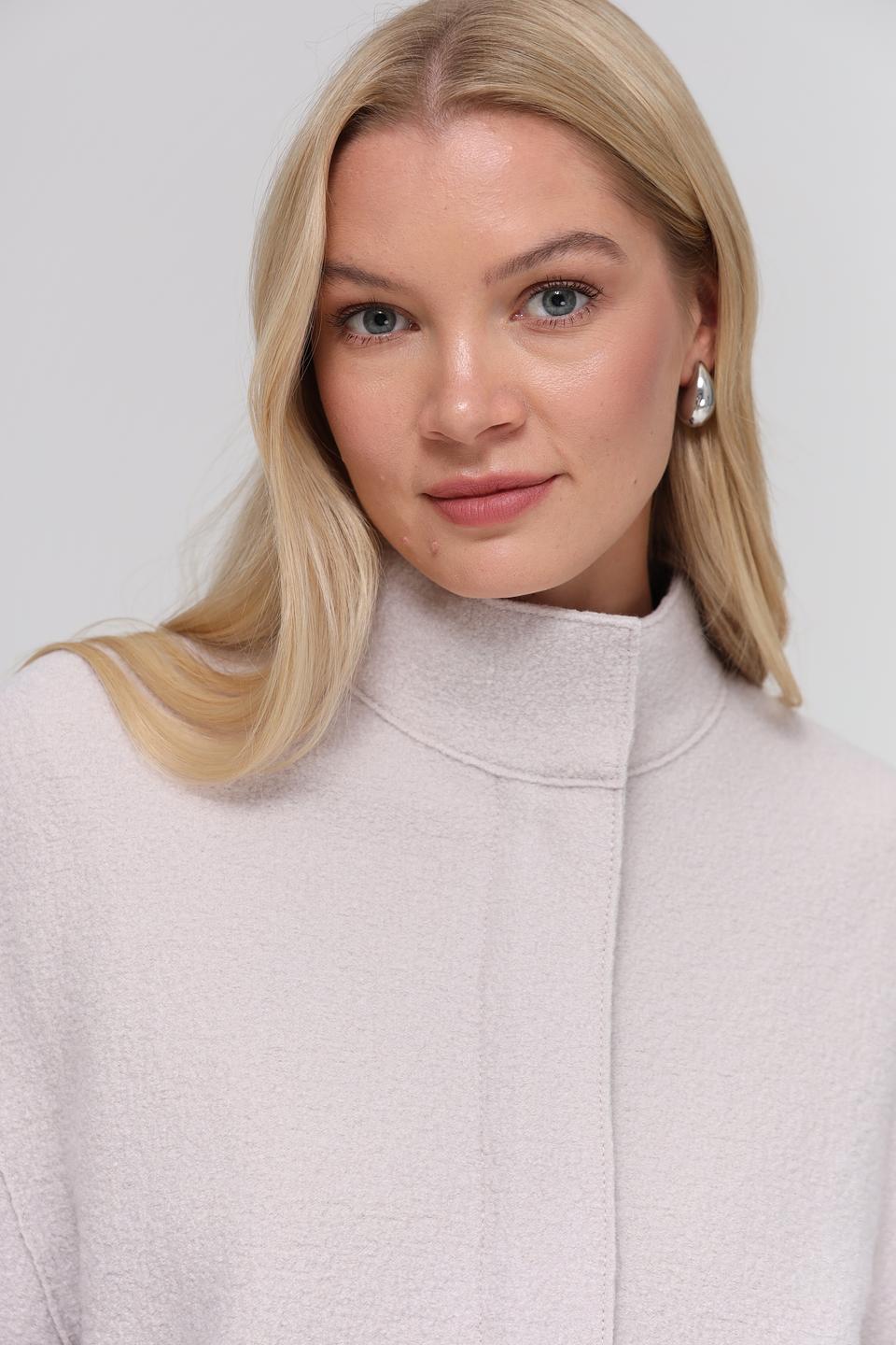 Пальто Oui шерстяное бежевое