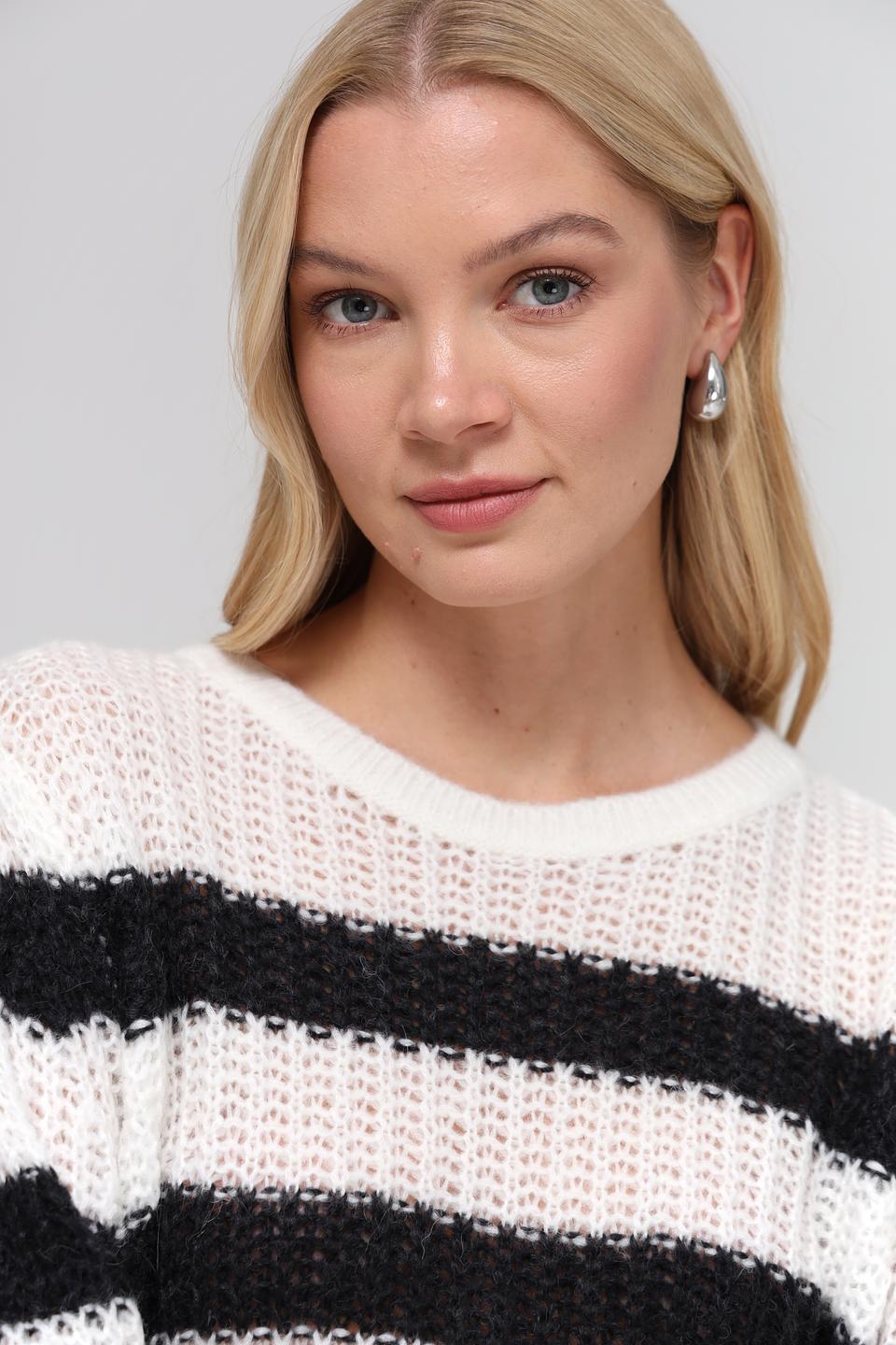 Пуловер Monari в полоску