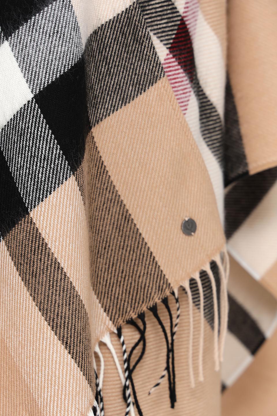 Пончо Fraas в клетку бежевое