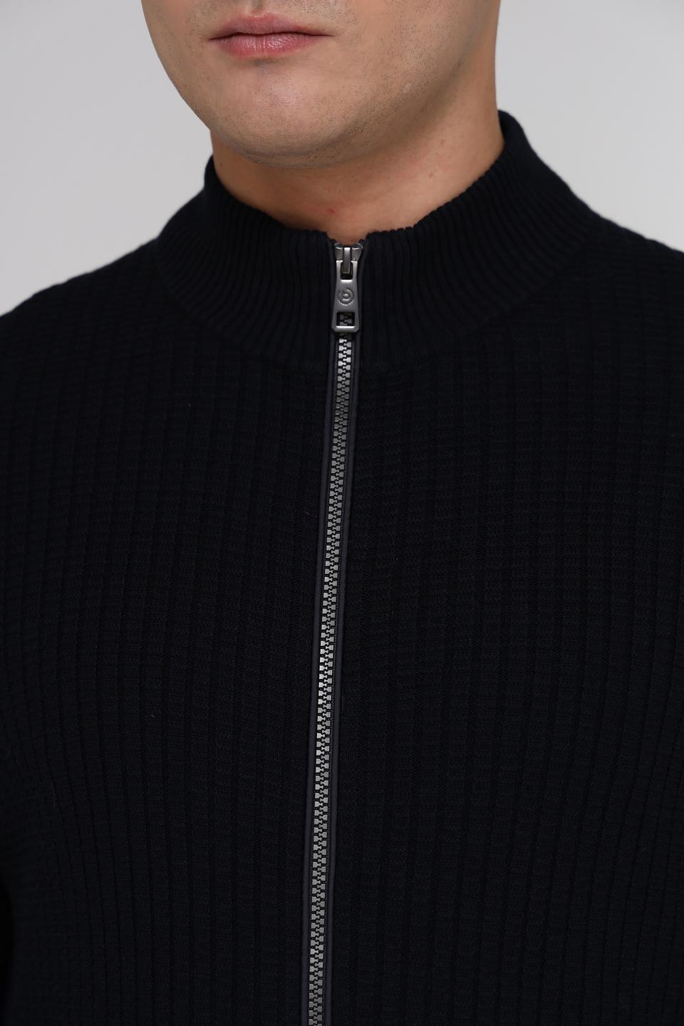 Кардиган Bugatti чёрный на молнии