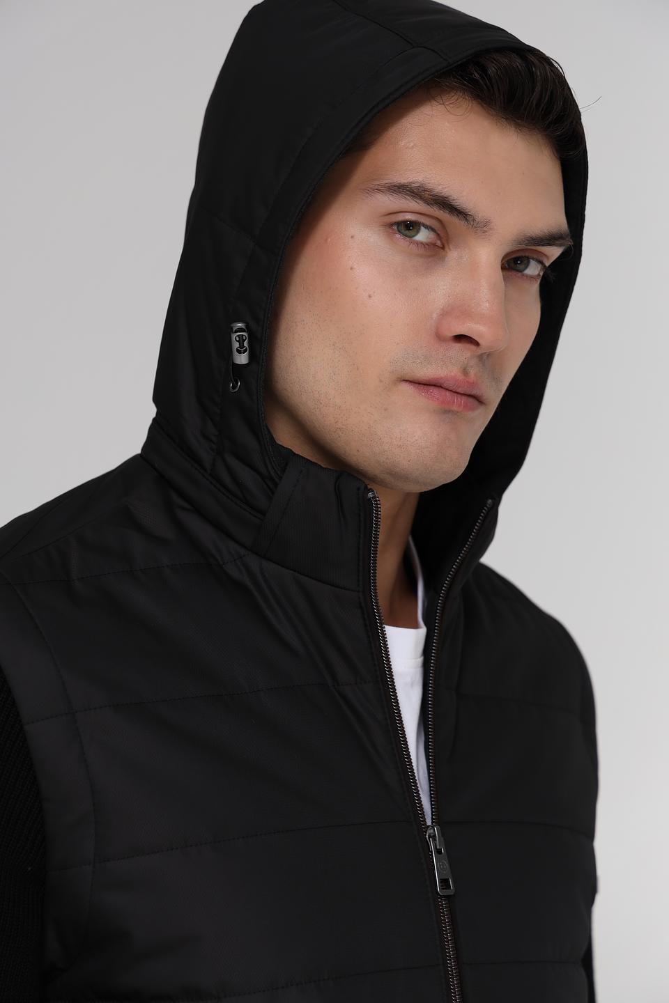 Ветровка Bugatti стеганая черная