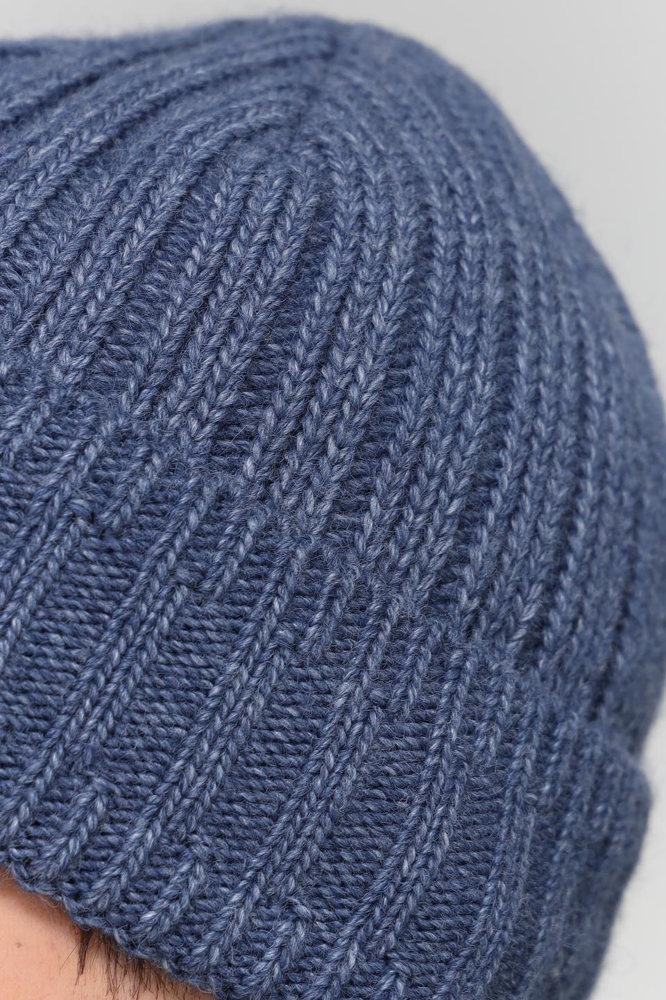 Шапка ADL man вязаная синяя