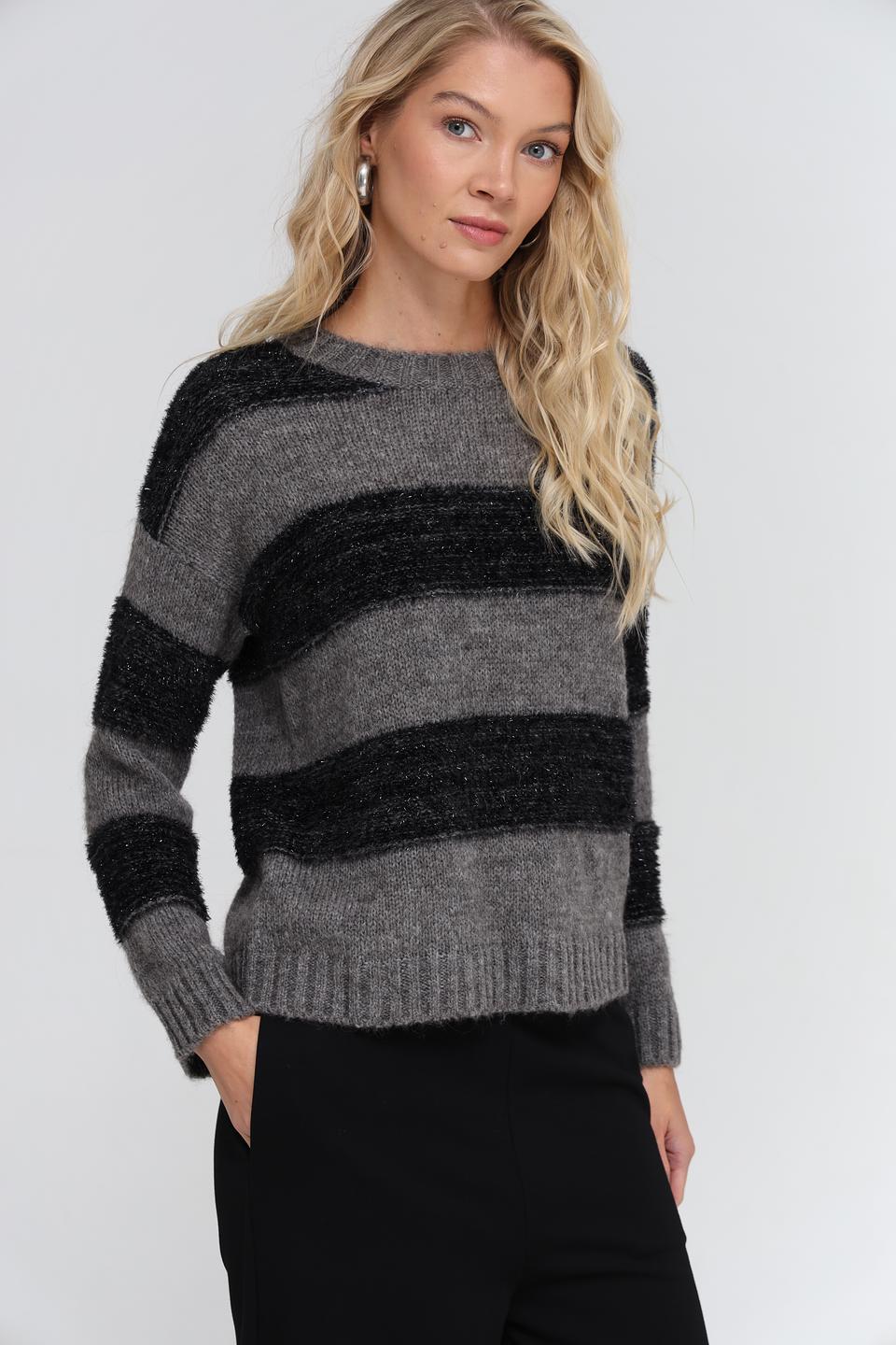 Пуловер UNQ в полоску серый