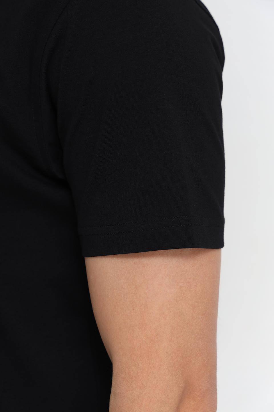 Футболка Lerros чёрная с V-образным вырезом