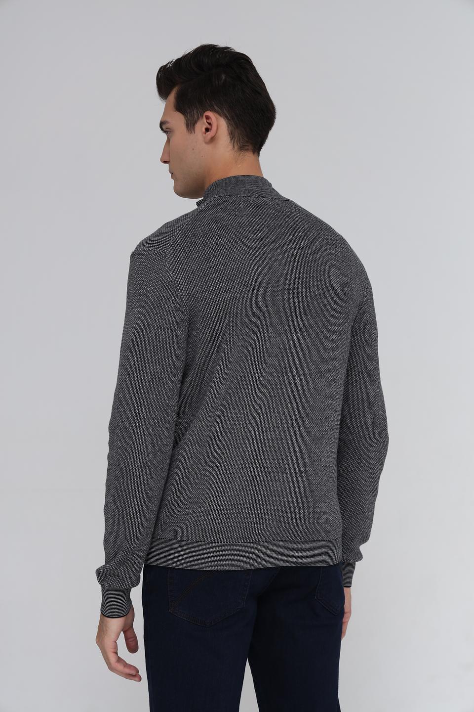 Джемпер Bugatti с воротом