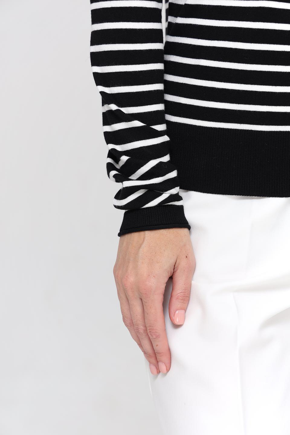 Пуловер Taifun в полоску