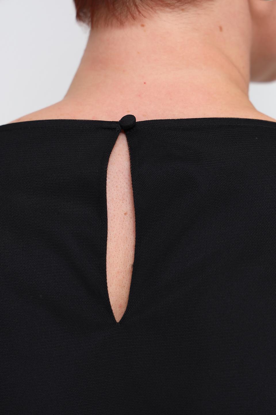 Блуза Marc Cain с вышивкой чёрная