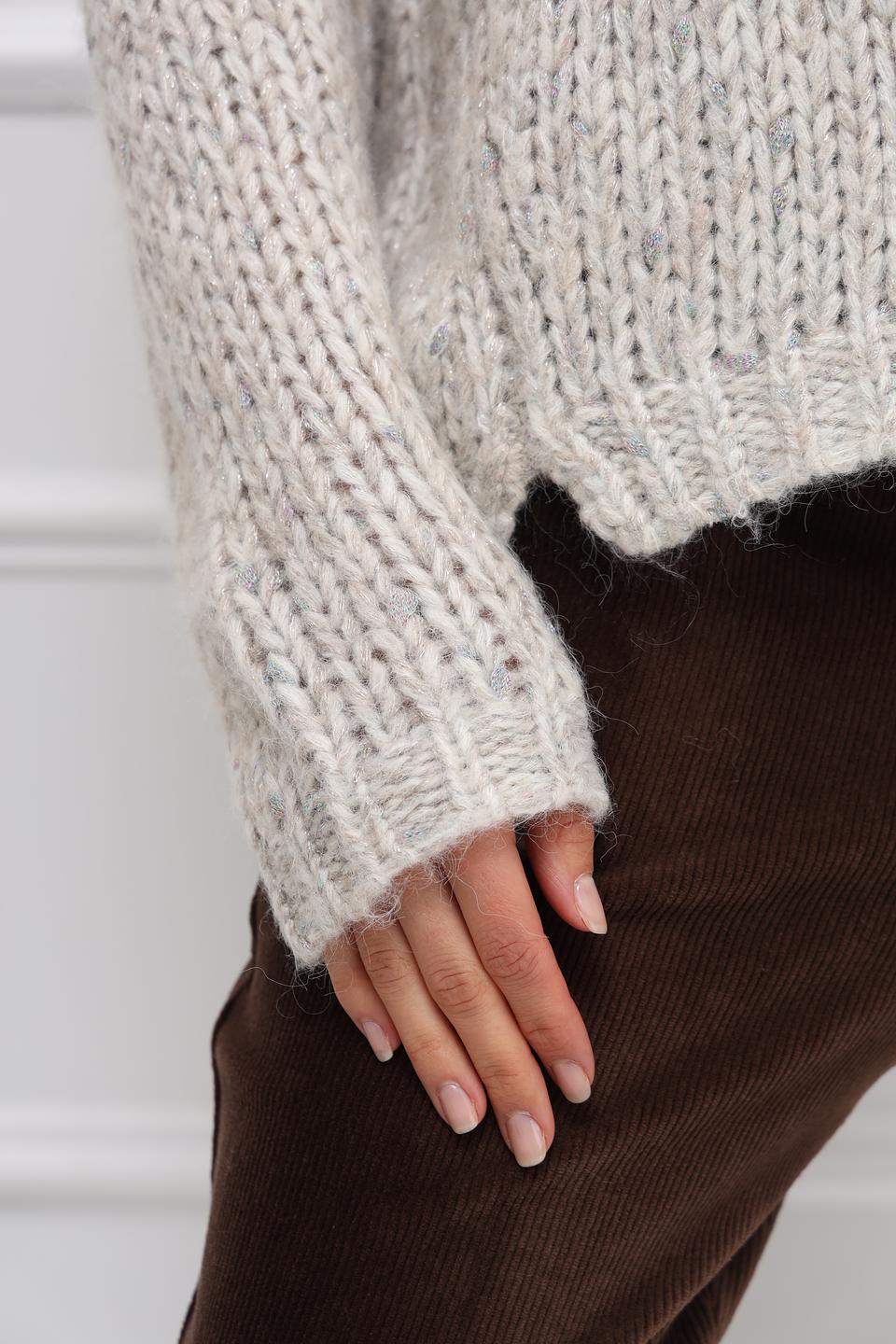 Пуловер Catnoir объёмный бежевый