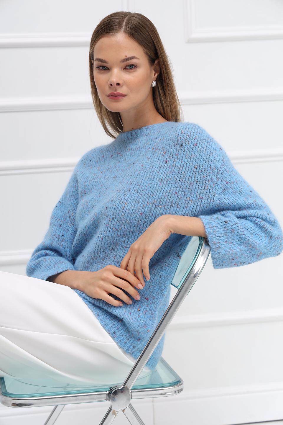 Пуловер Rich and Royal голубой с вкраплениями