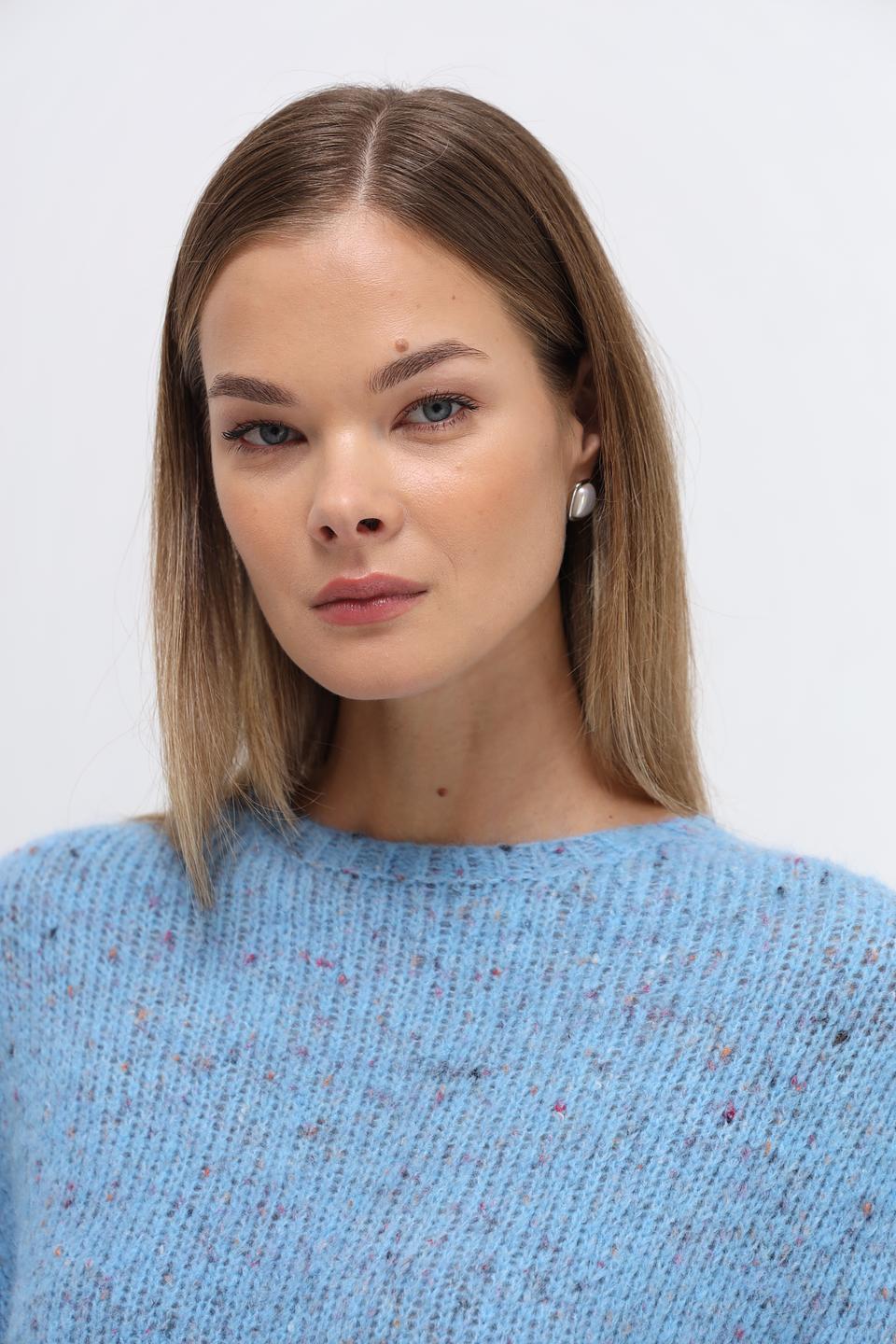 Пуловер Rich and Royal голубой с вкраплениями