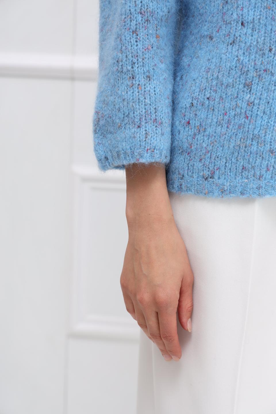 Пуловер Rich and Royal голубой с вкраплениями