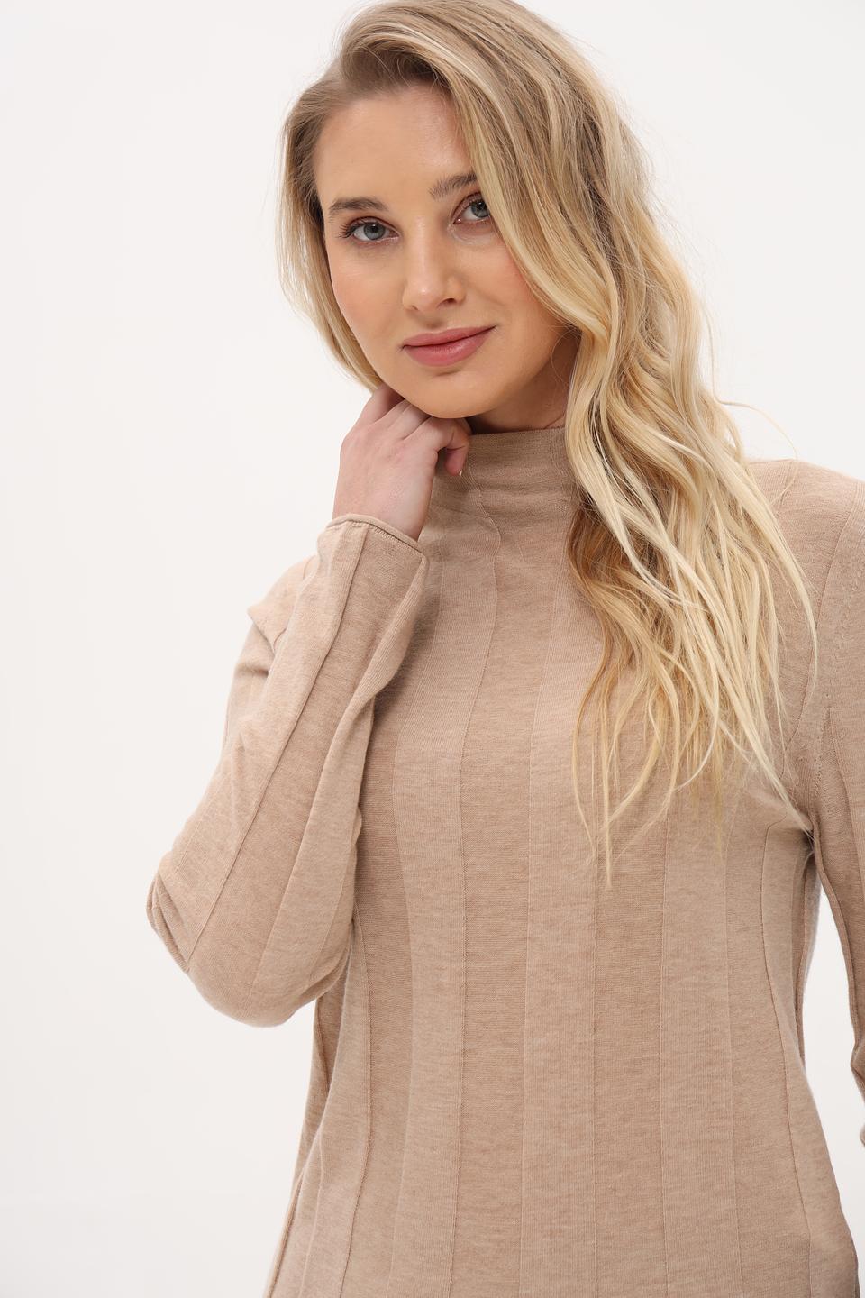 Пуловер Marc Cain бежевый с воротником