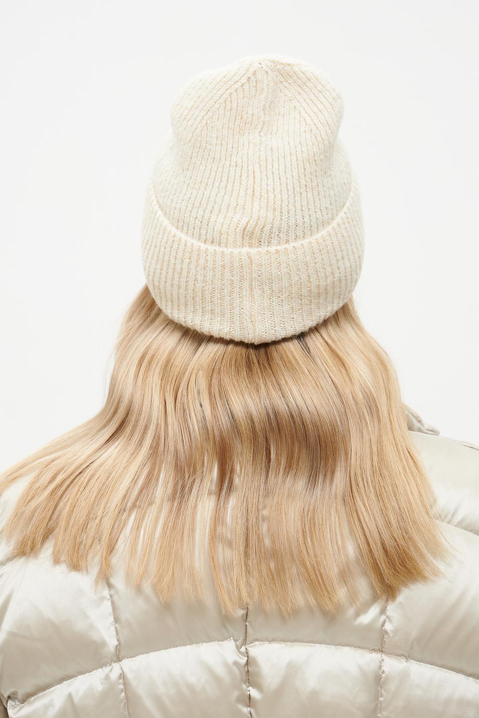 Шапка Marhatter вязаная бежевая