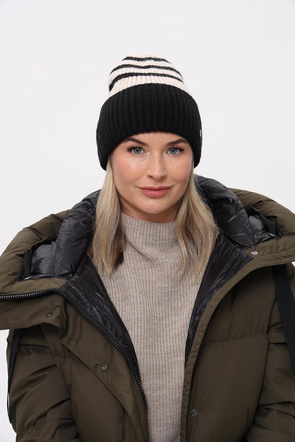Шапка Fraas в полоску