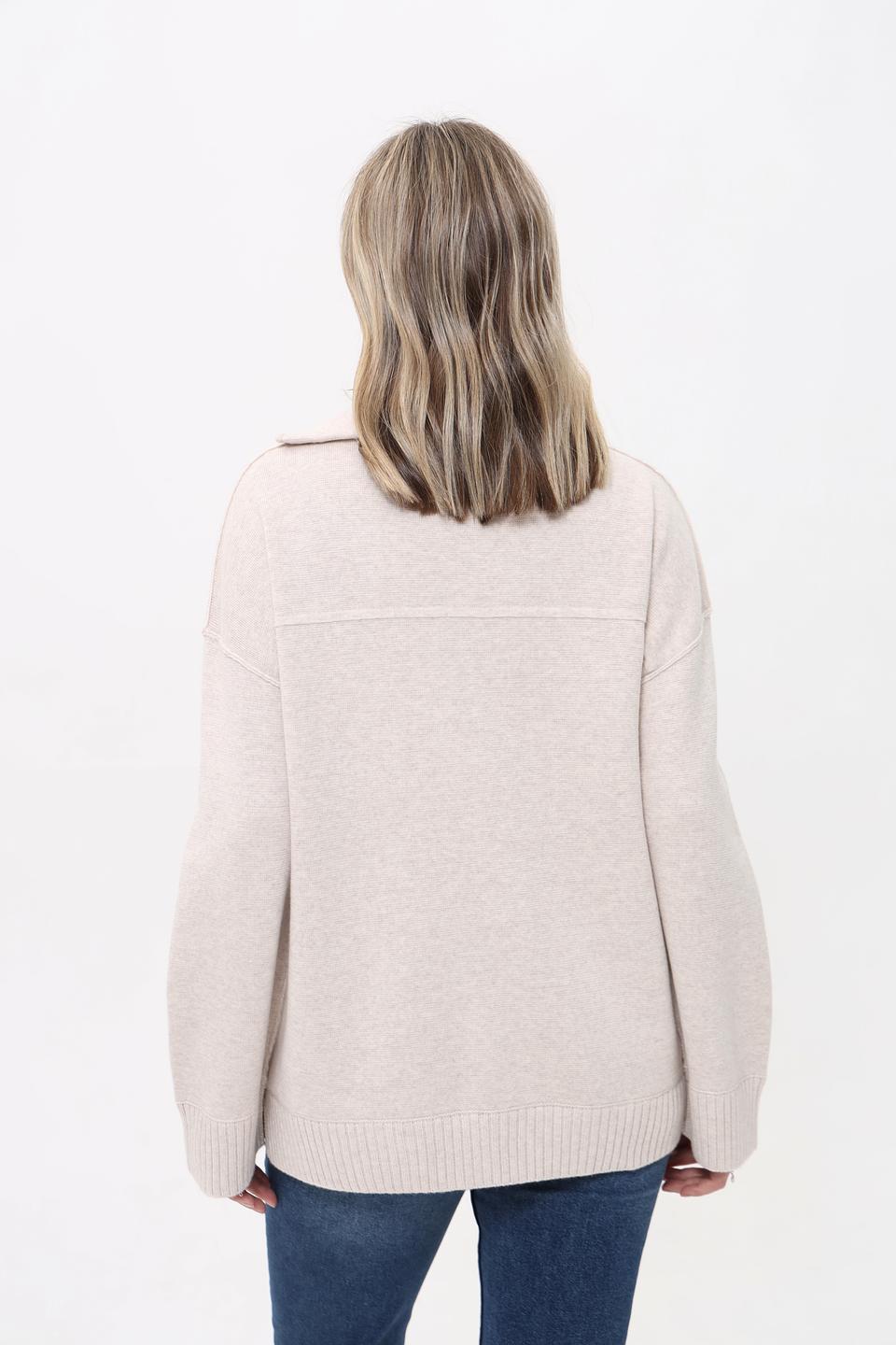 Пуловер Oui с воротником-стойкой бежевый