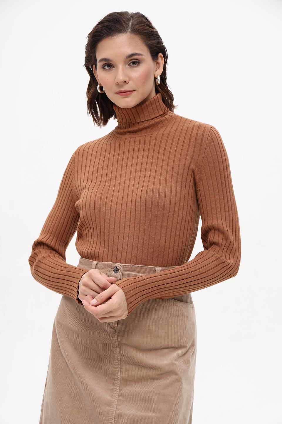 Водолазка Betty Barclay в рубчик