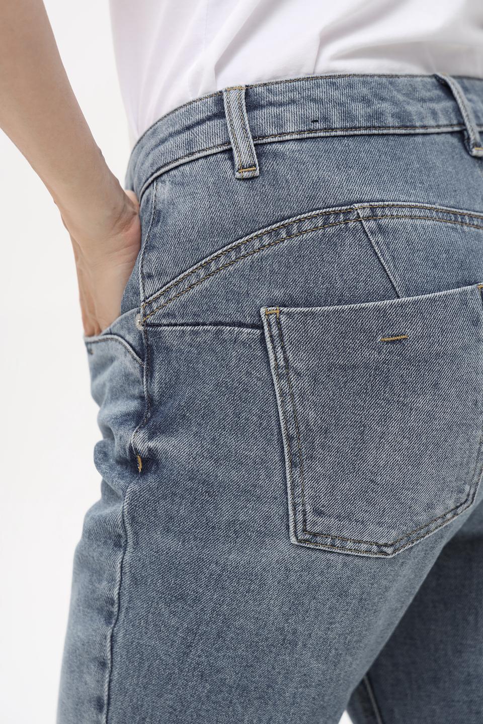 Джинсы Marc Aurel с потертостями